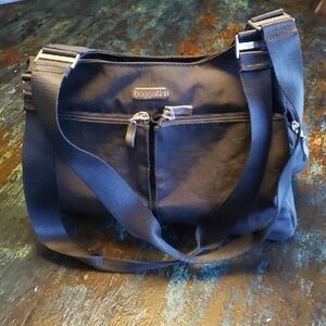 Baggallini Gray Purse